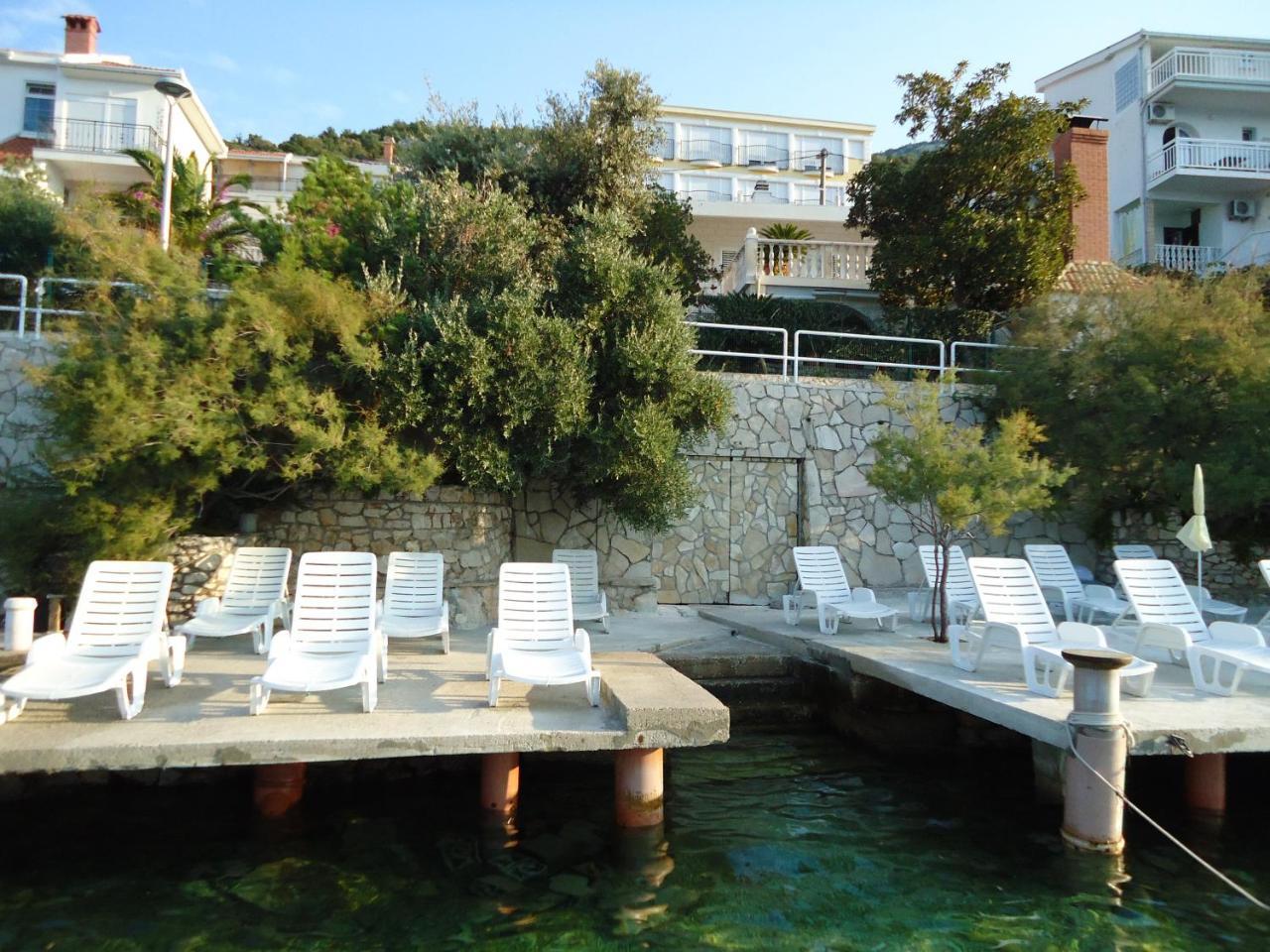 Apartments Cytrus Neum Exterior photo
